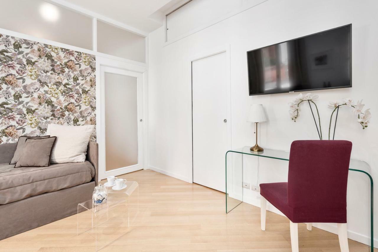 Ifdm Mignanelli Suite Rome Luaran gambar